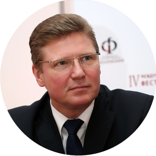 Алексей Бетехтин