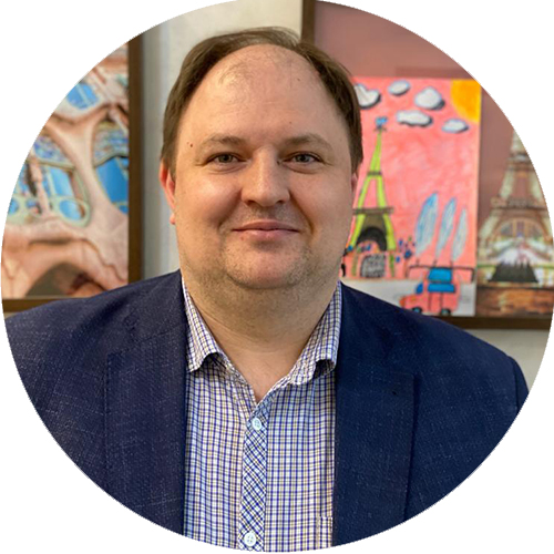 Дмитрий Петров