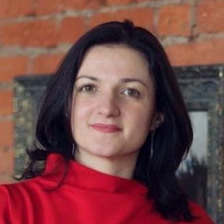 Александра Начарова